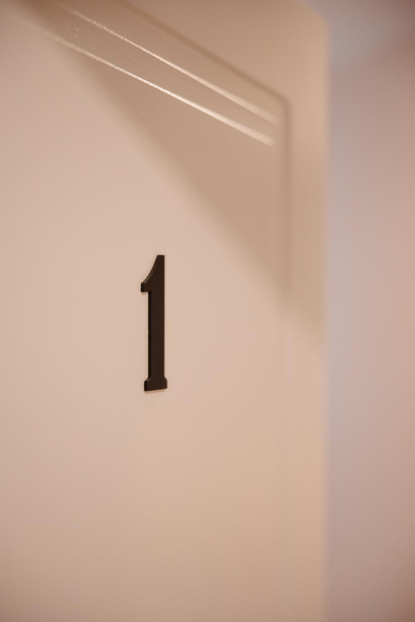 שקודר City Center Studio Apartments מראה חיצוני תמונה